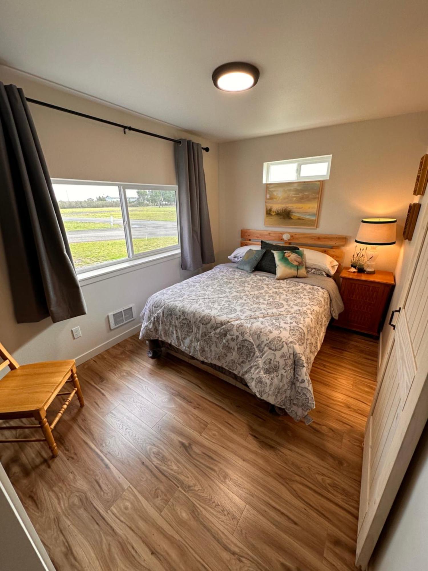 Willapa Bay House Tokeland Exterior photo